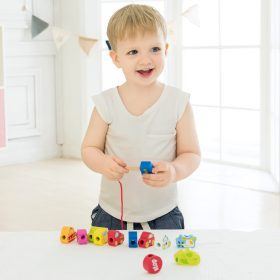 CLASSIC-WORLD-Wooden-Threading-Blocks-Road-Traffic-13-pcs-1