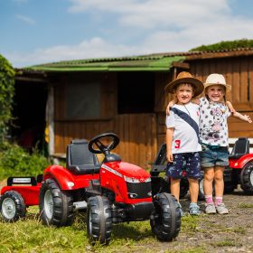 FALK-Massey-Ferguson-Red-Pedal-Tractor-with-Trailer-from-3-Years-1