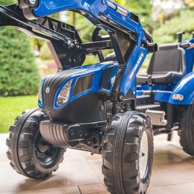 FALK-New-Holland-Pedal-Tractor-Blue-with-Trailer-from-3-Years-3