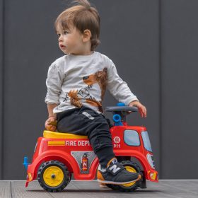 FALK-Ride-on-Fire-Truck-with-Horn-from-1-year-1