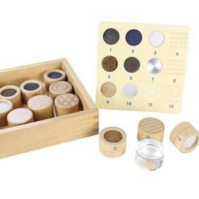 Guess-by-Touch-Material-and-Texture-12-Montessori-Elements-1