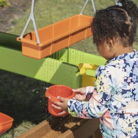STEP2-Pump-Splash-Shady-Oasis-Water-Fun-Center-with-Pump-and-Canopy-3