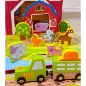 TOOKY-TOY-Wooden-Farm-in-a-Suitcase-Figures-Vehicles-1
