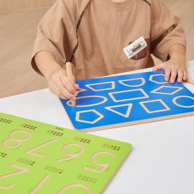 VIGA-Graphomotor-Board-Shapes-Learning-to-Write-1
