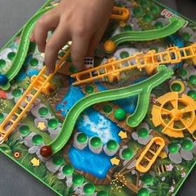 WOOPIE-Ladders-and-Snakes-Board-Game-5-1