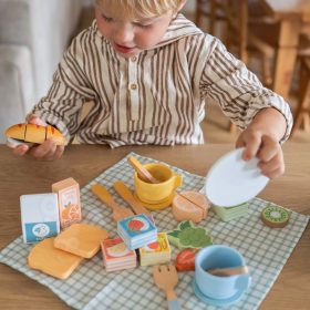TOOKY-TOY-Picnic-Set-Food-Cutter-with-Velcro-Breakfast-Set-1